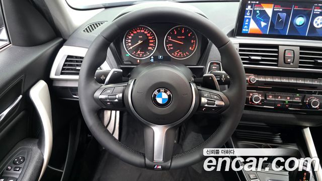 BMW 1-Series 2017 — photo 13