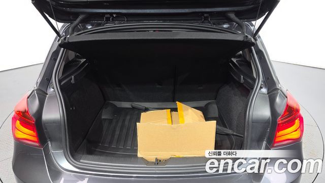 BMW 1-Series 2017 — photo 20