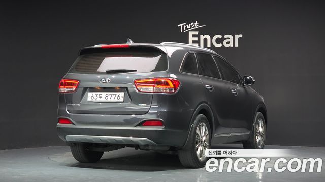 Kia Sorento 2015 — photo 2