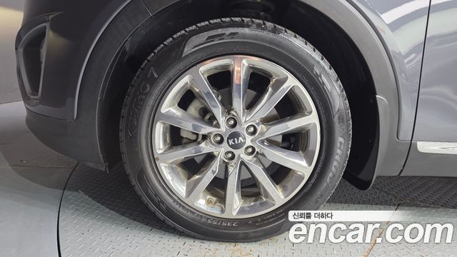 Kia Sorento 2015 — photo 7