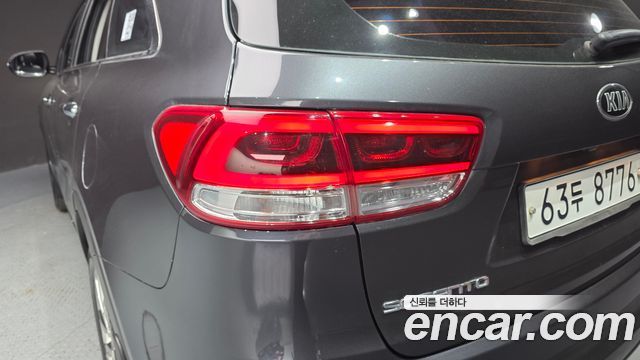 Kia Sorento 2015 — photo 9