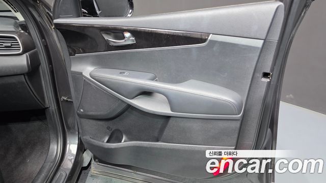 Kia Sorento 2015 — photo 14