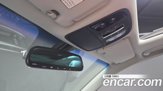 Kia Sorento 2015 — photo 28