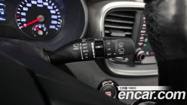 Kia Sorento 2015 — photo 35