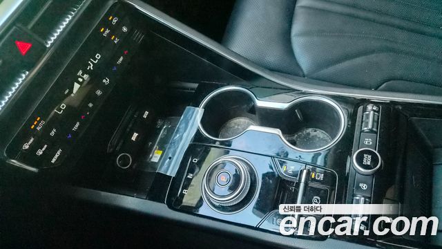 Kia K5 2023 — photo 8