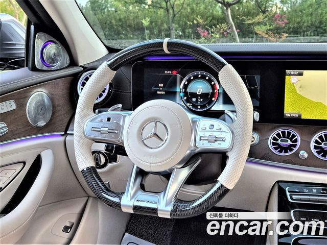 Mercedes-Benz E-Class 2018 — photo 6