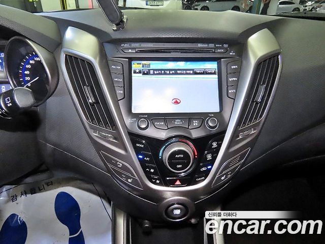 Hyundai Veloster 2012 — photo 11