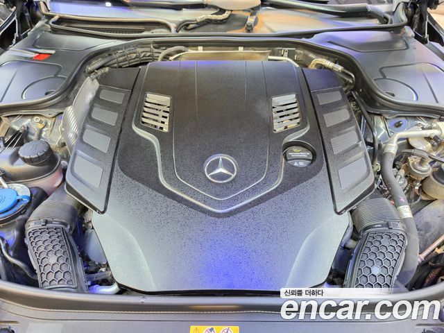 Mercedes-Benz S-Class 2019 — photo 6