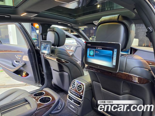 Mercedes-Benz S-Class 2019 — photo 19
