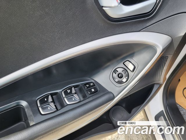 Hyundai Santafe 2015 — photo 12