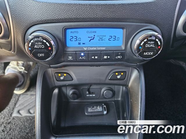 Hyundai Tucson 2013 — photo 8