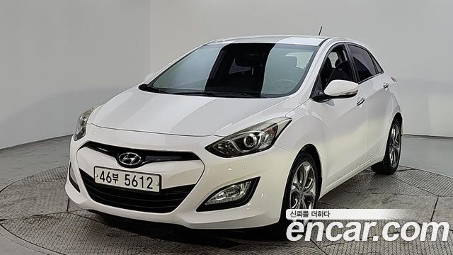 Hyundai i30 2012 — photo 1