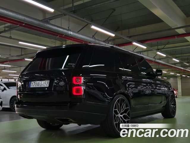 Land Rover Range Rover 2019 — photo 3