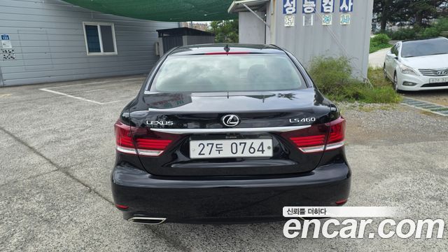 Lexus LS 2015 — photo 4