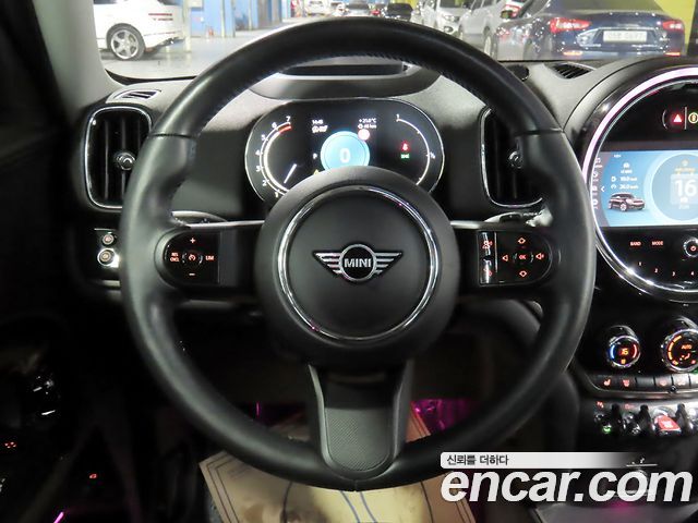 Mini Countryman 2023 — photo 12
