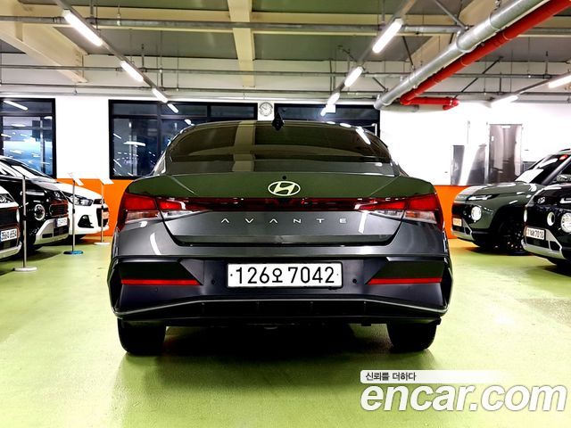 Hyundai AVANTE 2026 — photo 4