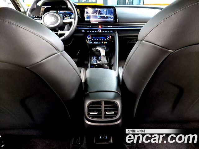 Hyundai AVANTE 2026 — photo 20