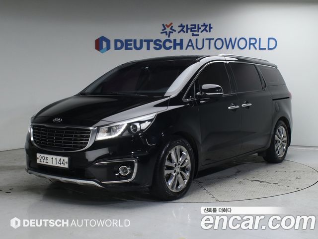 Kia Canival 2018 — photo 1