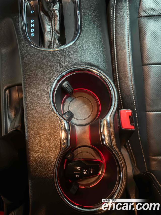 Ford Mustang 2016 — photo 18