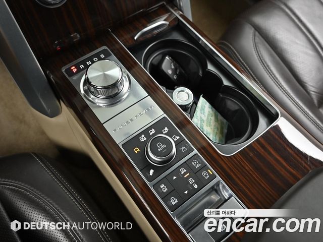 Land Rover Range Rover 2016 — photo 9