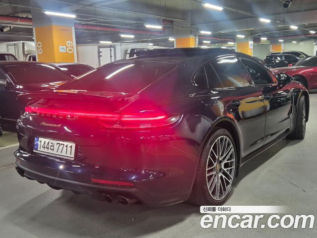 Porsche Panamera 2023 — photo 5