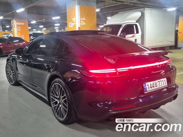 Porsche Panamera 2023 — photo 6