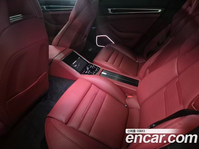 Porsche Panamera 2023 — photo 9