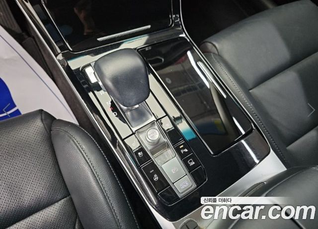 Kia K7 2020 — photo 9