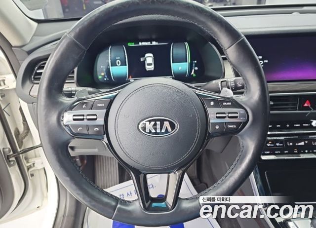 Kia K7 2020 — photo 10