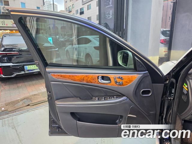 Hyundai Equus 2014 — photo 14