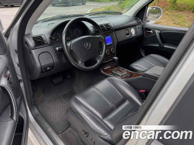 Mercedes-Benz M-class 2004 — photo 13