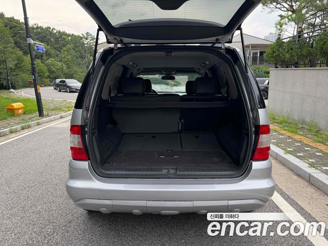 Mercedes-Benz M-class 2004 — photo 20