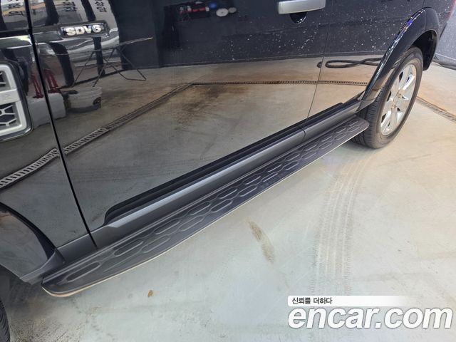 Land Rover Discovery 2016 — photo 20