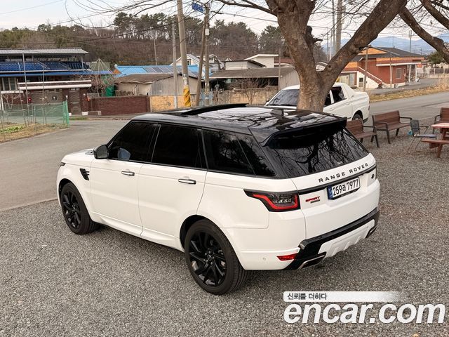 Land Rover Range Rover Sport 2018 — photo 4