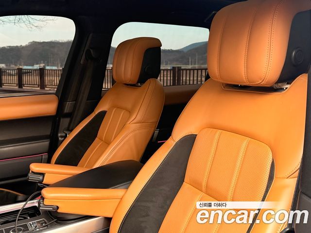 Land Rover Range Rover Sport 2018 — photo 17