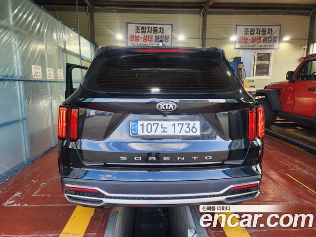 Kia Sorento 2021 — photo 16