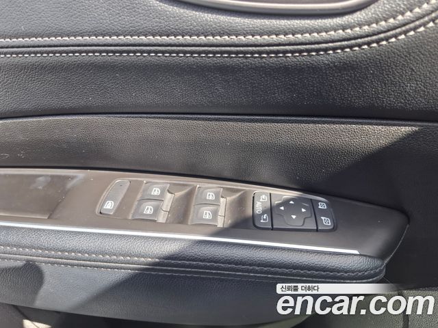 Renault Korea SM6 2016 — photo 17