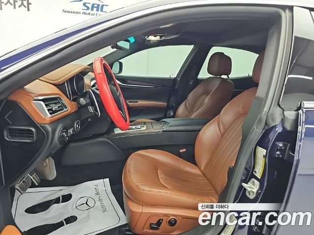 Maserati Ghibli 2016 — photo 11