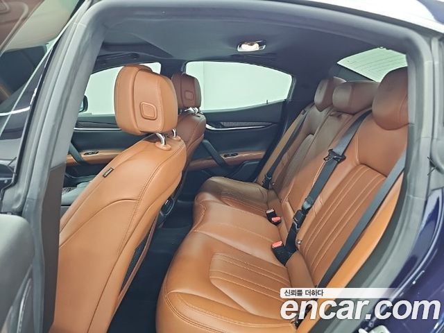 Maserati Ghibli 2016 — photo 12