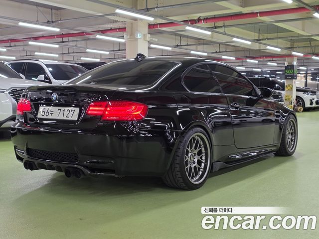 BMW M3 2009 — photo 5