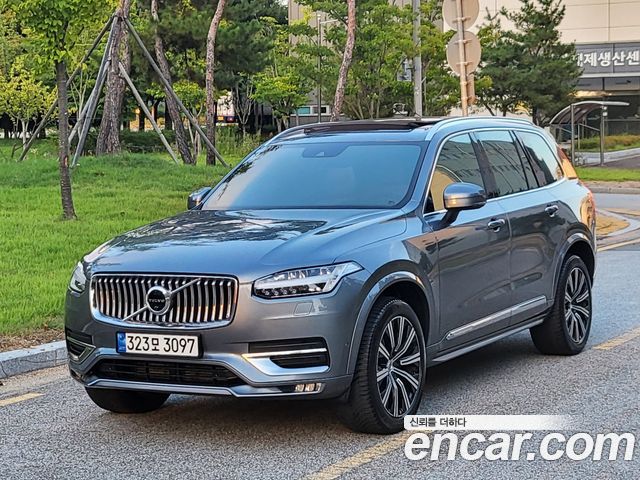 Volvo XC90 2020 — photo 1