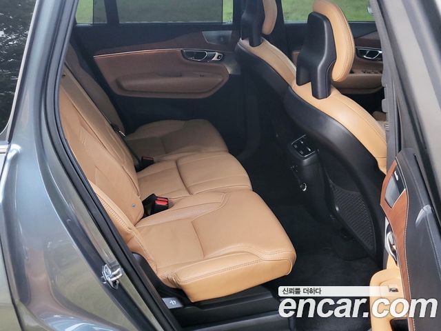 Volvo XC90 2020 — photo 14