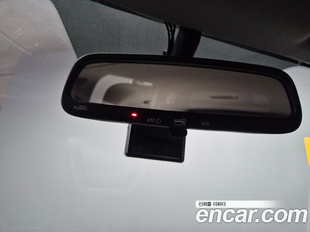 Hyundai Starex 2020 — photo 11
