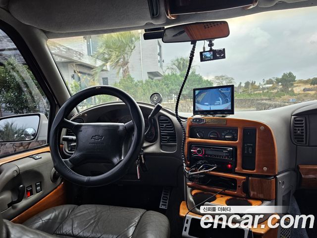 Chevrolet Astro Van 1996 — photo 12