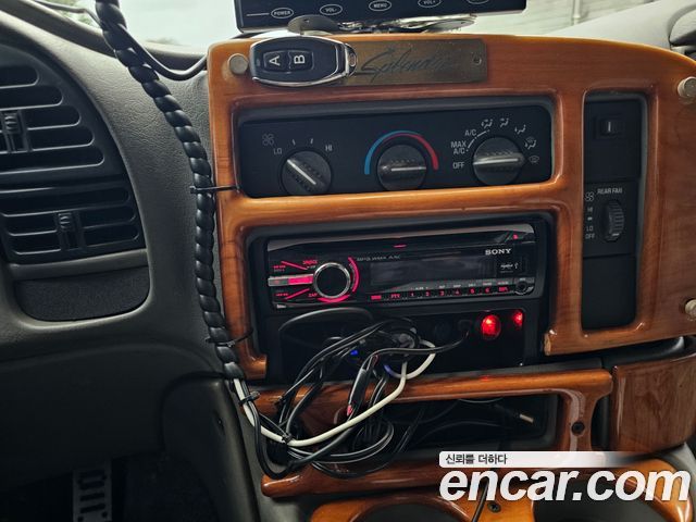 Chevrolet Astro Van 1996 — photo 15