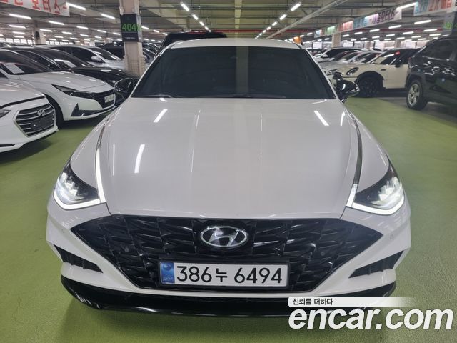 Hyundai Sonata 2022 — photo 1
