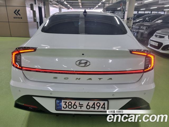 Hyundai Sonata 2022 — photo 4