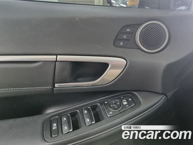 Hyundai Sonata 2022 — photo 13