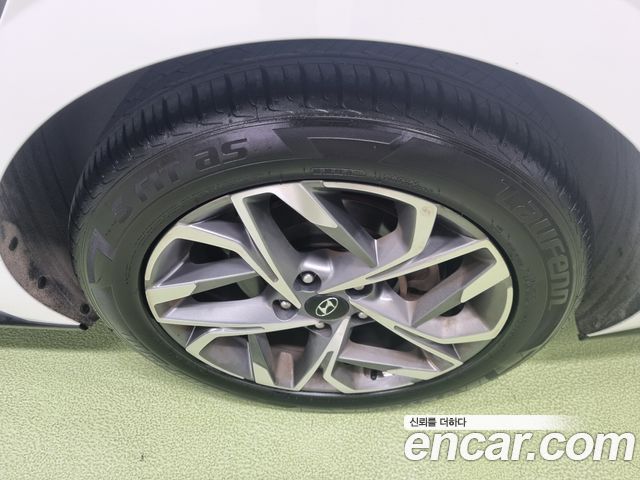 Hyundai Sonata 2022 — photo 18