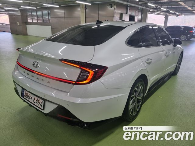 Hyundai Sonata 2022 — photo 20